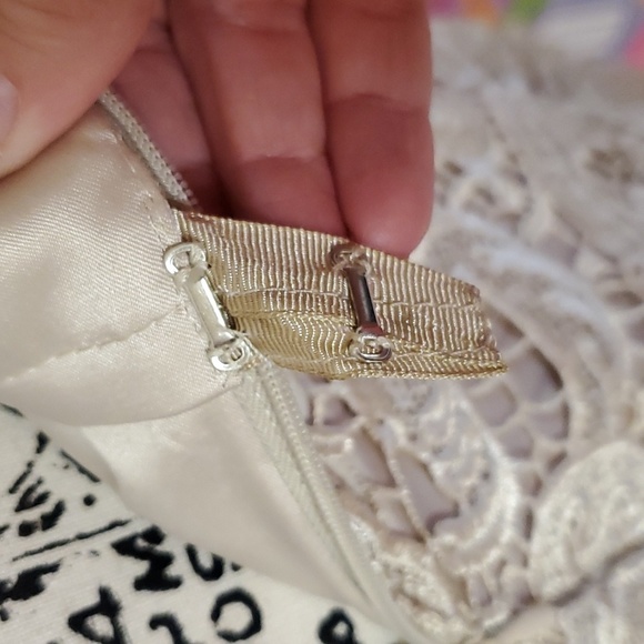 Adrianna Papell Evening Dress - Picture 11 of 15